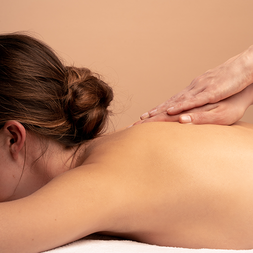 Soin Massage Ressourçant, massage relaxant, revitalisant pour recharger les batteries et l'énergie avant la rentrée